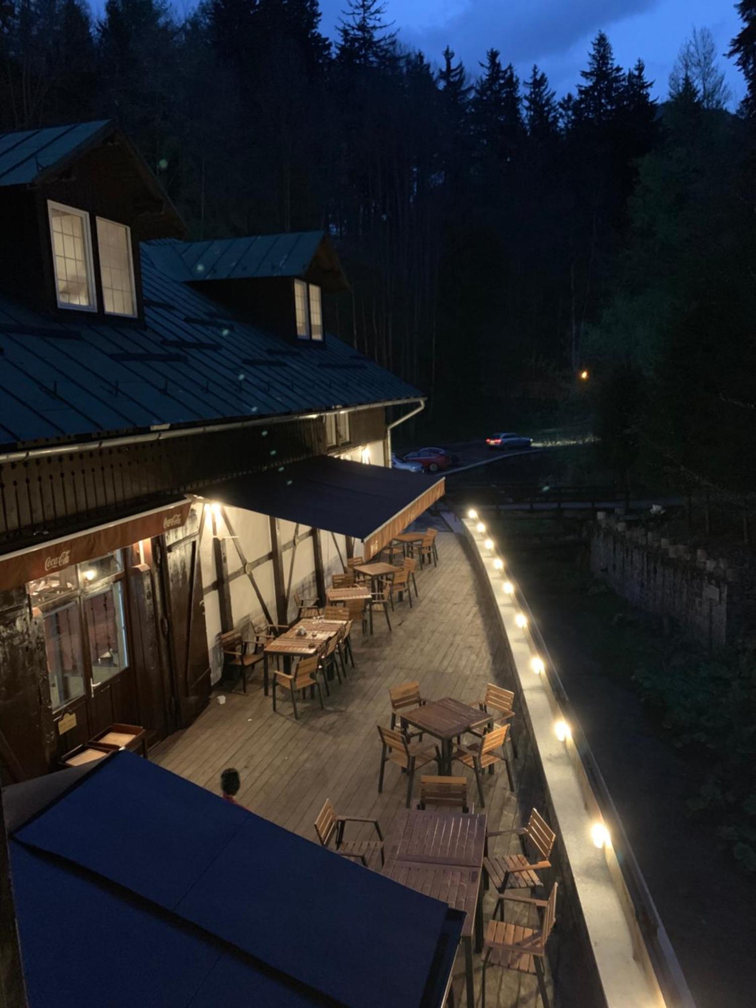 Vila De Argint Aleea Pelesului Nr 2 Sinaia Exteriér fotografie