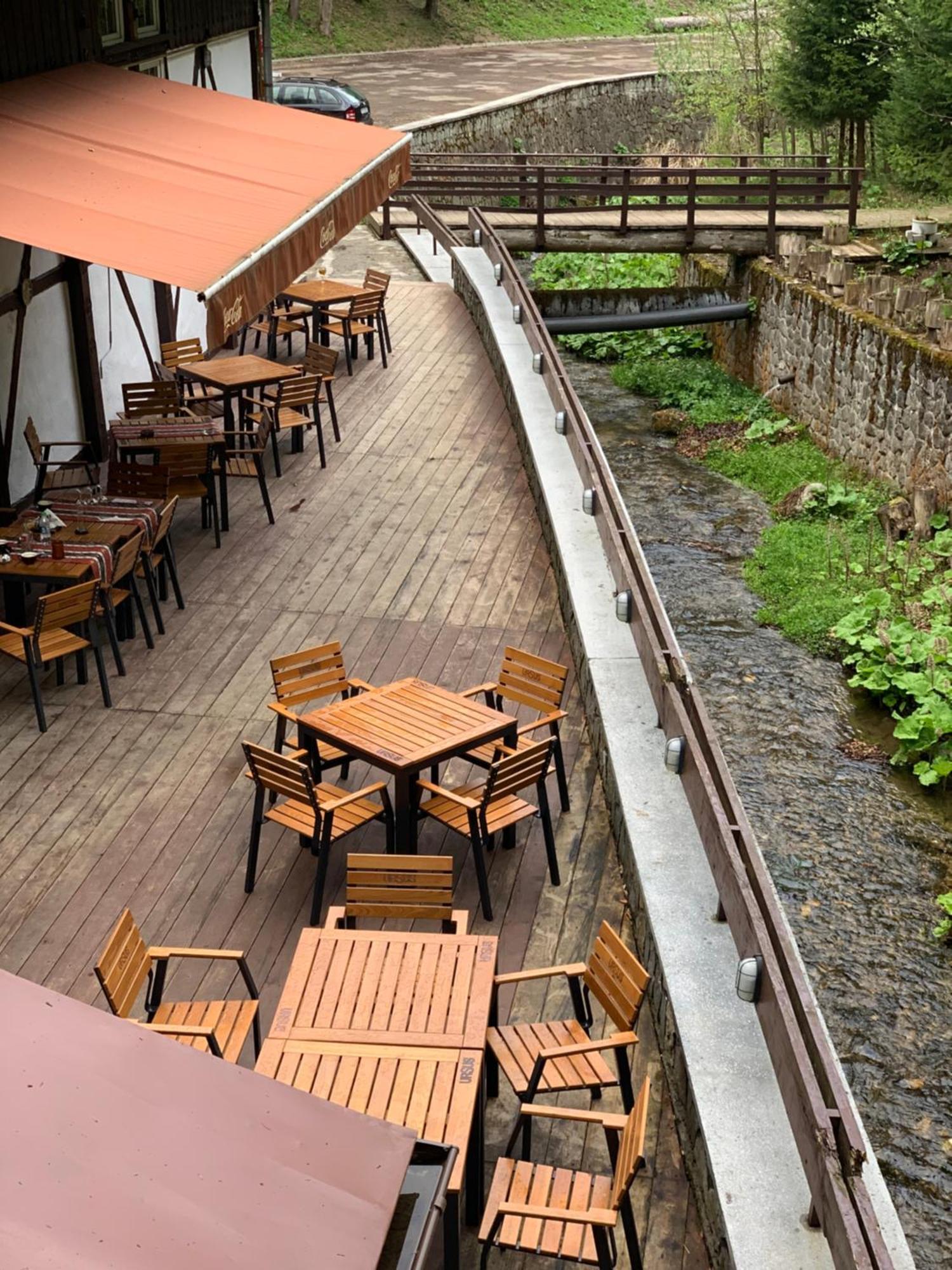 Vila De Argint Aleea Pelesului Nr 2 Sinaia Exteriér fotografie