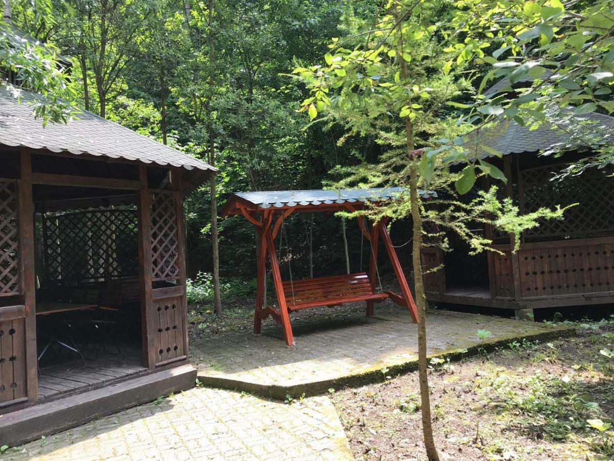Vila De Argint Aleea Pelesului Nr 2 Sinaia Exteriér fotografie